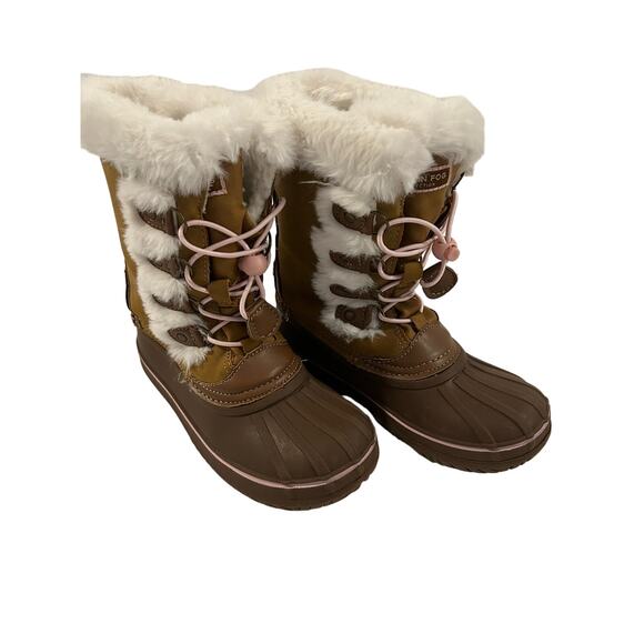 London Fog Girls Snow Shoe Size 2 - Picture 1 of 4